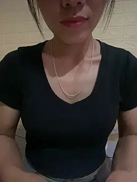 Snapshot of Trangbabylove chatting on 07.23.26 Trangbabylove online show from 07.23.26