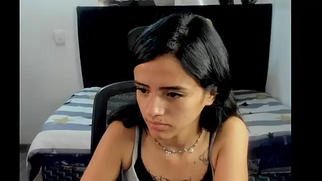 Snapshot of Candy__Girll18 chatting on 03.22.26 Candy Girll18 online show from 03.22.26