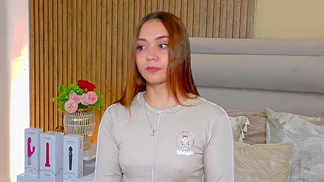 LondraBlush online show from 06.09.26