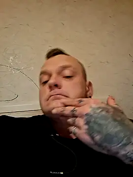 PiotrStasiorowski40 online show from 11.15.25