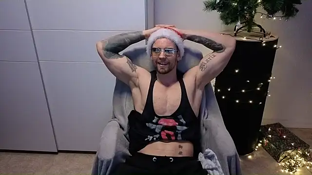 Snapshot of Mystery_Mark chatting on 12.22.25 Mystery Mark online show from 12.22.25