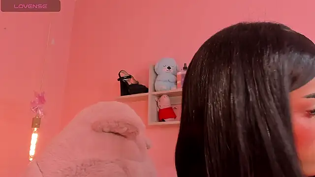 Milu carbajal x online show from 04.21.26
