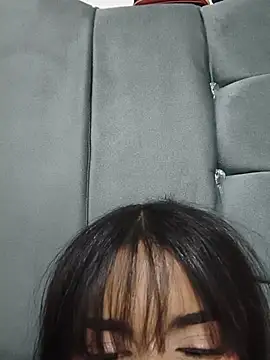 Snapshot of Milu_carbajal_x chatting on 06.21.26 Milu carbajal x online show from 06.21.26