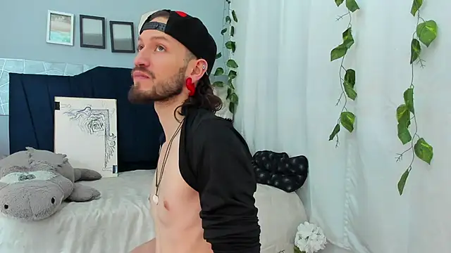 AngelDamianArt online show from 02.02.26