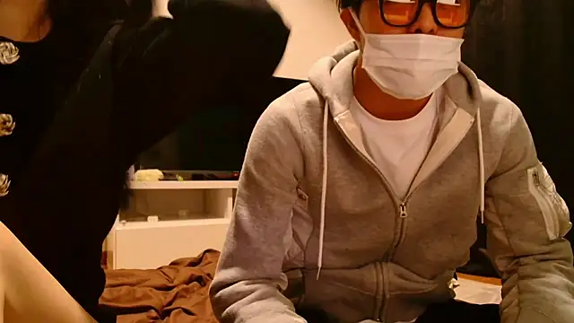 Snapshot of G-gobrin chatting on 02.08.26 G-gobrin online show from 02.08.26