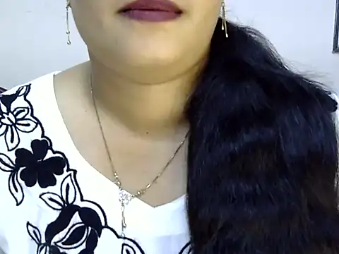 Muskan Jha online show from 06.24.26