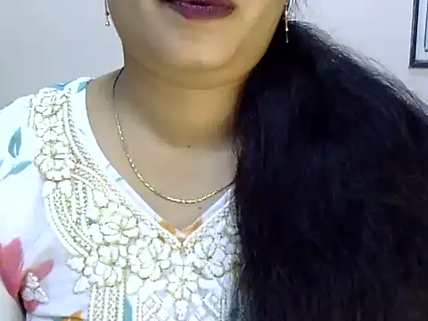 Snapshot of Muskan_Jha chatting on 07.28.26 Muskan Jha online show from 07.28.26