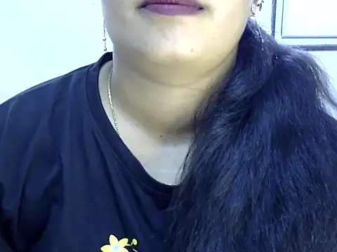 Snapshot of Muskan_Jha chatting on 08.08.26 Muskan Jha online show from 08.08.26