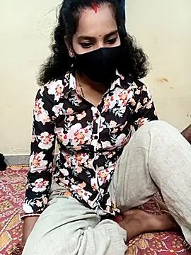 Desi Hot Queen online show from 11.23.25