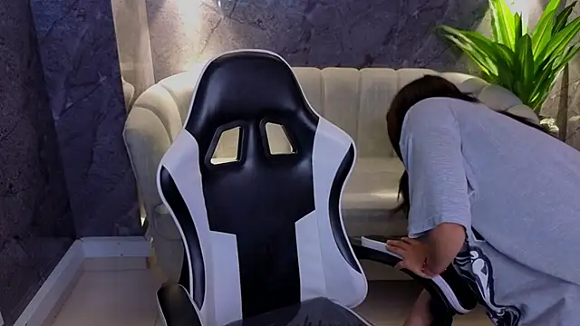 Emily Tx  online show from 12.02.25