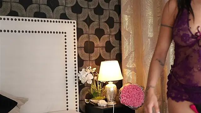 AlexaWhatson online show from 07.10.26