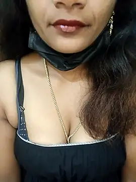 Snapshot of Premalatha_28 chatting on 01.11.26 Premalatha 28 online show from 01.11.26