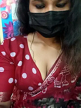 Snapshot of Premalatha_28 chatting on 01.14.26 Premalatha 28 online show from 01.14.26