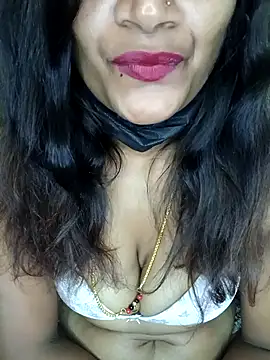 Snapshot of Premalatha_28 chatting on 01.31.26 Premalatha 28 online show from 01.31.26