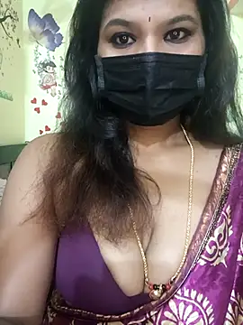 Snapshot of Premalatha_28 chatting on 02.01.26 Premalatha 28 online show from 02.01.26