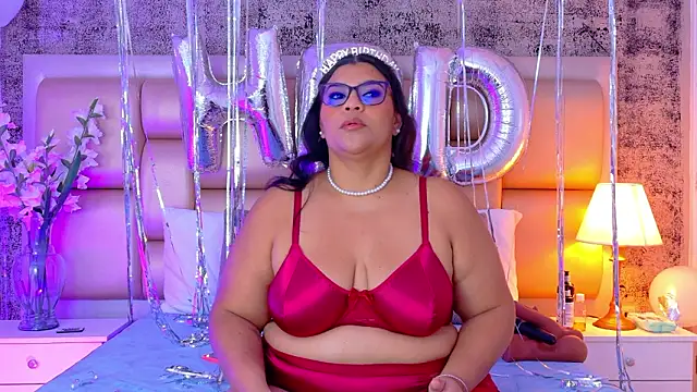 Snapshot of SelennaCooper chatting on 03.02.26 SelennaCooper online show from 03.02.26