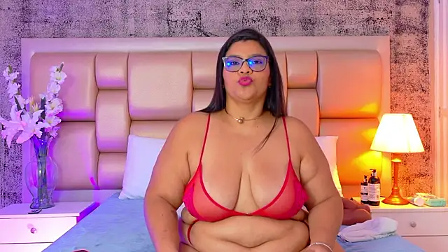 Snapshot of SelennaCooper chatting on 03.19.26 SelennaCooper online show from 03.19.26