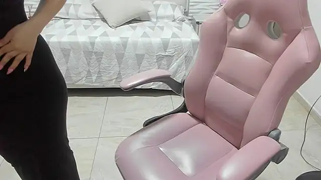 Tahira bakir online show from 11.20.25