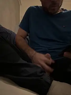 PlayWithMe95 online show from 11.15.25