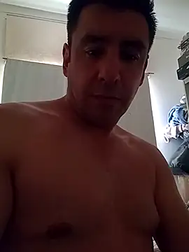 Snapshot of MilfyDilf40 chatting on 02.08.26 MilfyDilf40 online show from 02.08.26