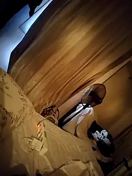 Virginass2000 online show from 11.24.25