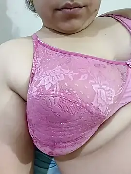 Snapshot of sexy_pihu9 chatting on 07.20.26 sexy pihu9 online show from 07.20.26
