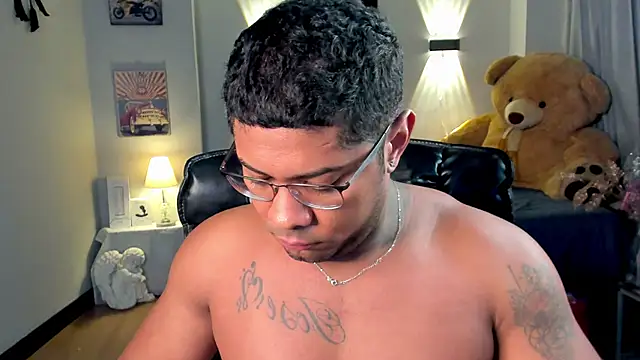 LEONHDZ online show from 11.24.25