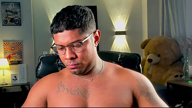 LEONHDZ online show from 12.19.25