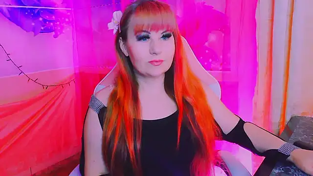 Snapshot of BESTLOLA chatting on 01.11.26 BESTLOLA online show from 01.11.26