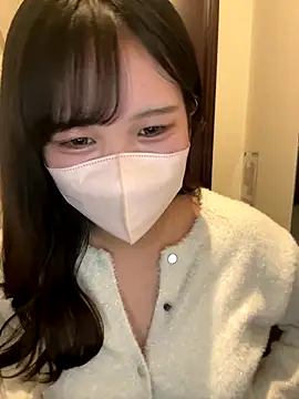 Snapshot of Nemu_chan_ chatting on 11.21.25 Nemu chan online show from 11.21.25