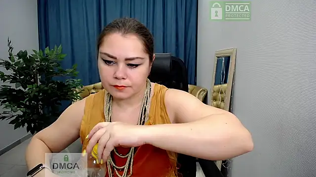 Snapshot of Susanna_S chatting on 01.08.26 Susanna S online show from 01.08.26