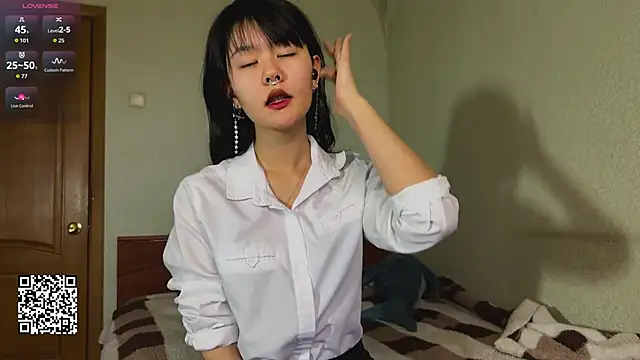 CucDierolf online show from 02.03.26