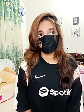 Snapshot of Sexy-Jara1 chatting on 02.02.26 Sexy-Jara1 online show from 02.02.26