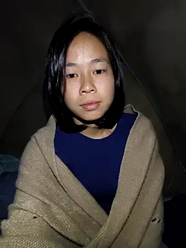 Snapshot of Cat-meow chatting on 11.28.25 Cat-meow online show from 11.28.25