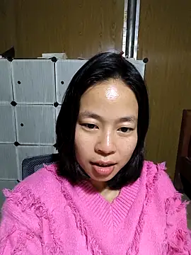 Snapshot of Cat-meow chatting on 12.14.25 Cat-meow online show from 12.14.25