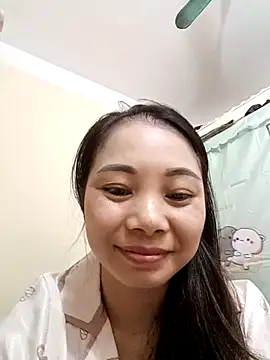 Snapshot of Moon-night222 chatting on 12.05.25 Moon-night222 online show from 12.05.25