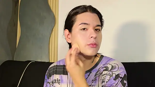 Snapshot of Angel-umbra chatting on 01.12.26 Angel-umbra online show from 01.12.26