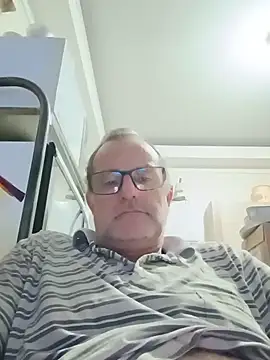 Snapshot of nard53 chatting on 05.21.26 nard53 online show from 05.21.26