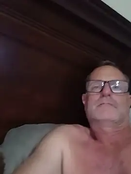 Snapshot of nard53 chatting on 06.17.26 nard53 online show from 06.17.26