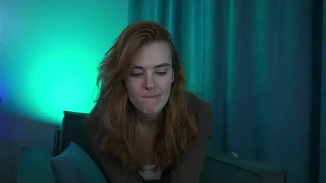 Snapshot of foxy_cute4you chatting on 02.09.26 foxy cute4you online show from 02.09.26