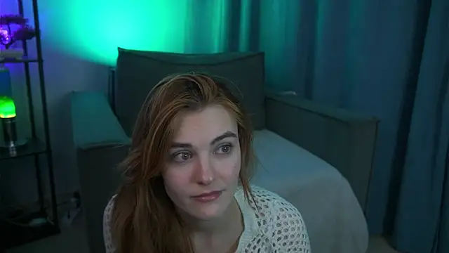 Snapshot of foxy_cute4you chatting on 02.10.26 foxy cute4you online show from 02.10.26