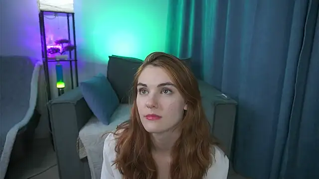 Snapshot of foxy_cute4you chatting on 02.26.26 foxy cute4you online show from 02.26.26