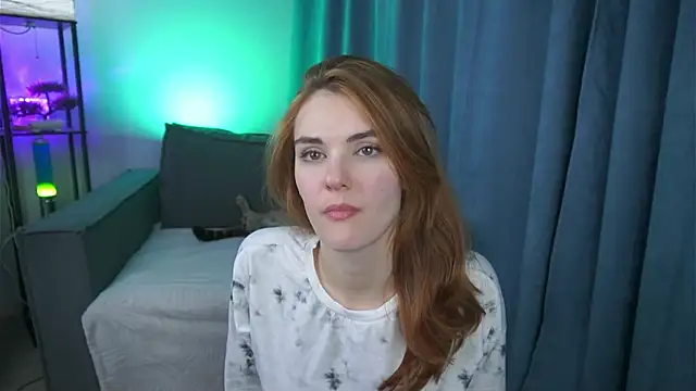 Snapshot of foxy_cute4you chatting on 02.28.26 foxy cute4you online show from 02.28.26