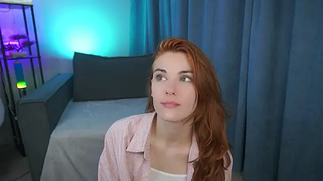 foxy cute4you online show from 04.25.26