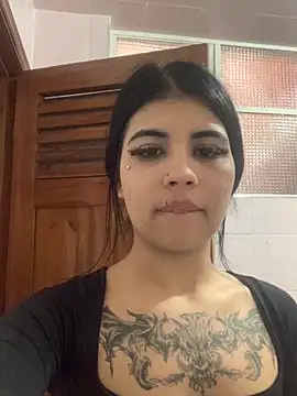 Dannii- online show from 04.26.26