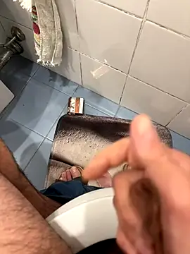 Snapshot of marc8876 chatting on 11.22.25 marc8876 online show from 11.22.25