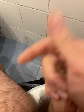 Snapshot of marc8876 chatting on 12.05.25 marc8876 online show from 12.05.25