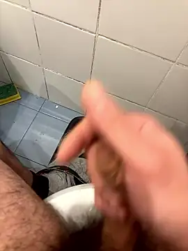 Snapshot of marc8876 chatting on 01.14.26 marc8876 online show from 01.14.26