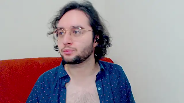 Snapshot of eren_jaeger2000 chatting on 12.14.25 eren jaeger2000 online show from 12.14.25