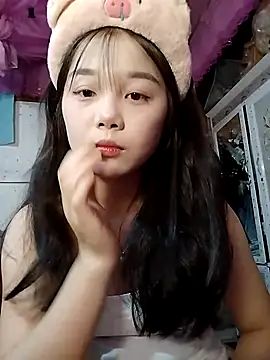 Baa-bee22 online show from 04.26.26